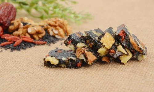 孩子身上有湿疹怎么办-孩子身上有好多白斑网 | 孩子身上有咖啡斑是怎么造成的,孩子身上有胎记是什么原因